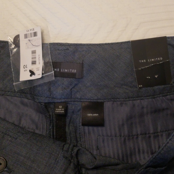 Shorts - Picture 3 of 3